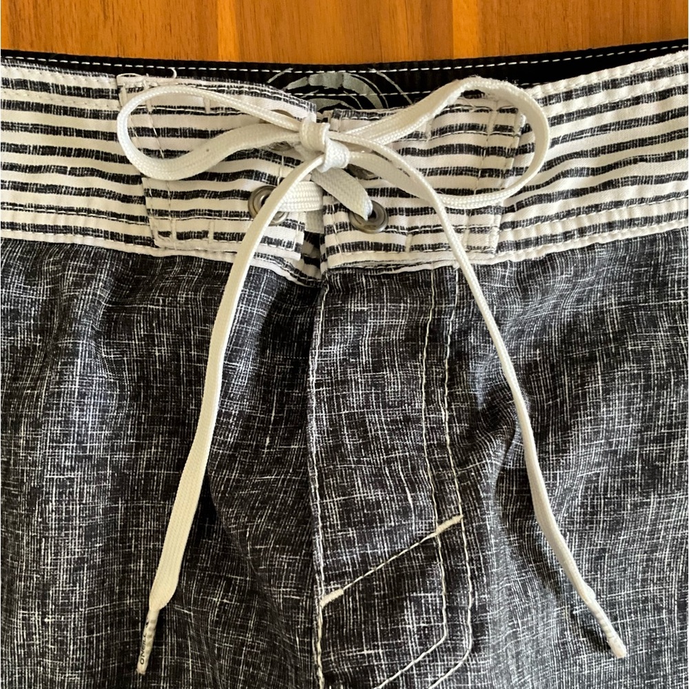 O’Neil “Santa Cruz” Board Short